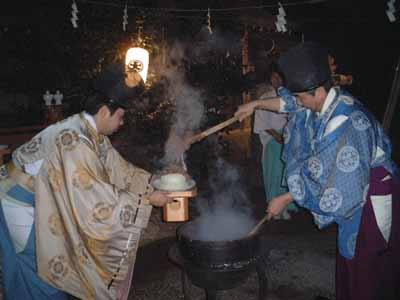 卯杖祭(伊太祁曽神社）