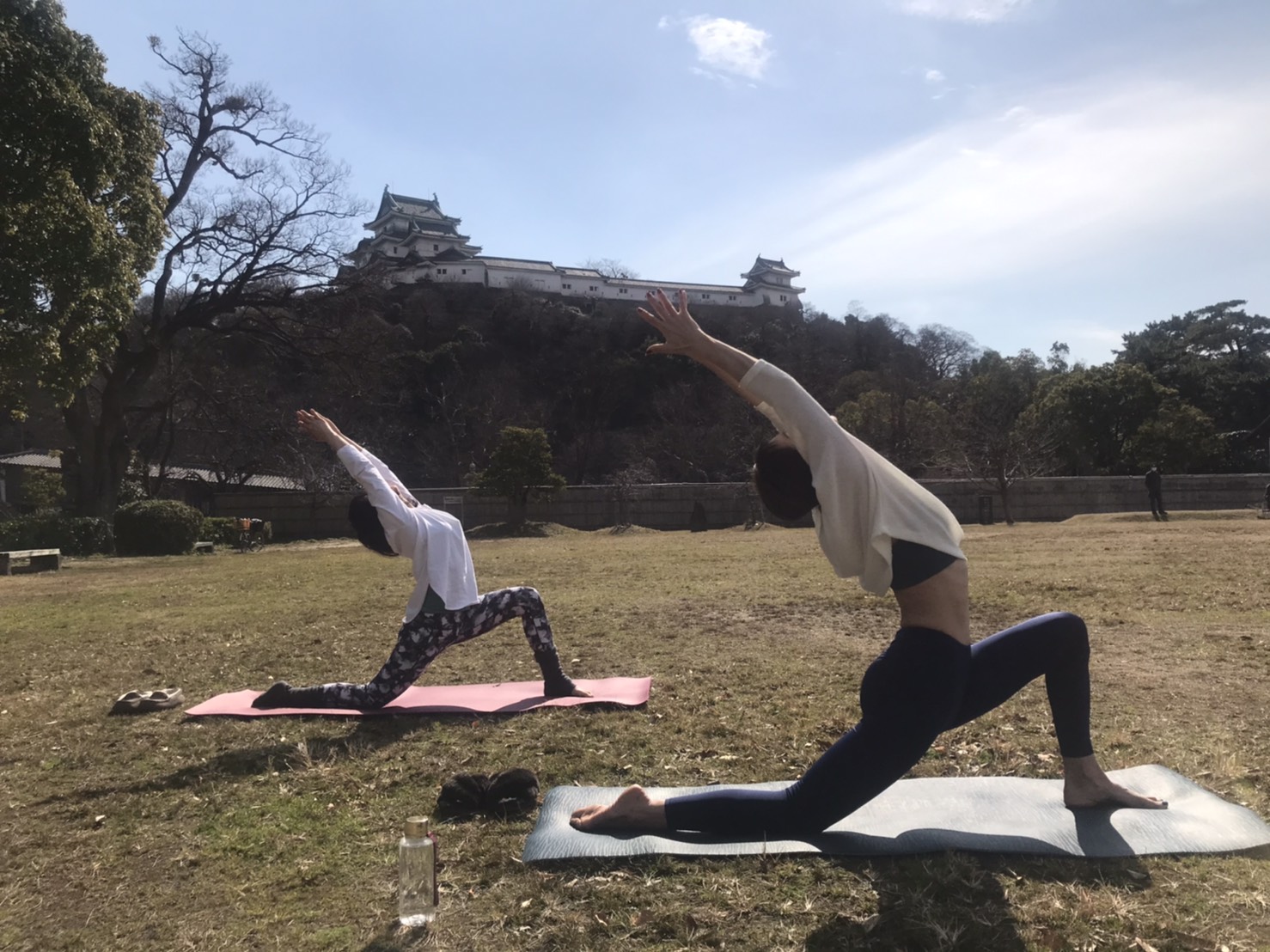 【朝活】和歌山城で朝ヨガ体験